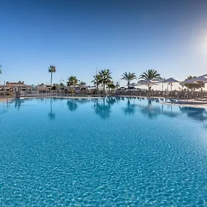 מלון Occidental Playa, טורמולינוס